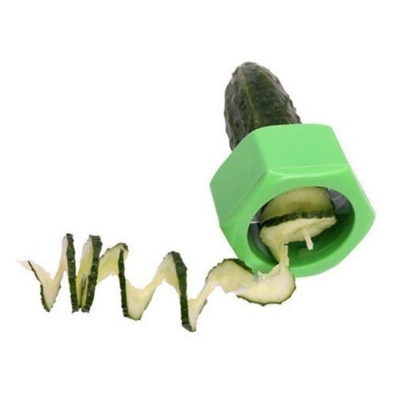 Affettaverdure affettatore cetrioli cucumber e verdura con forma allungata a spirale continua 