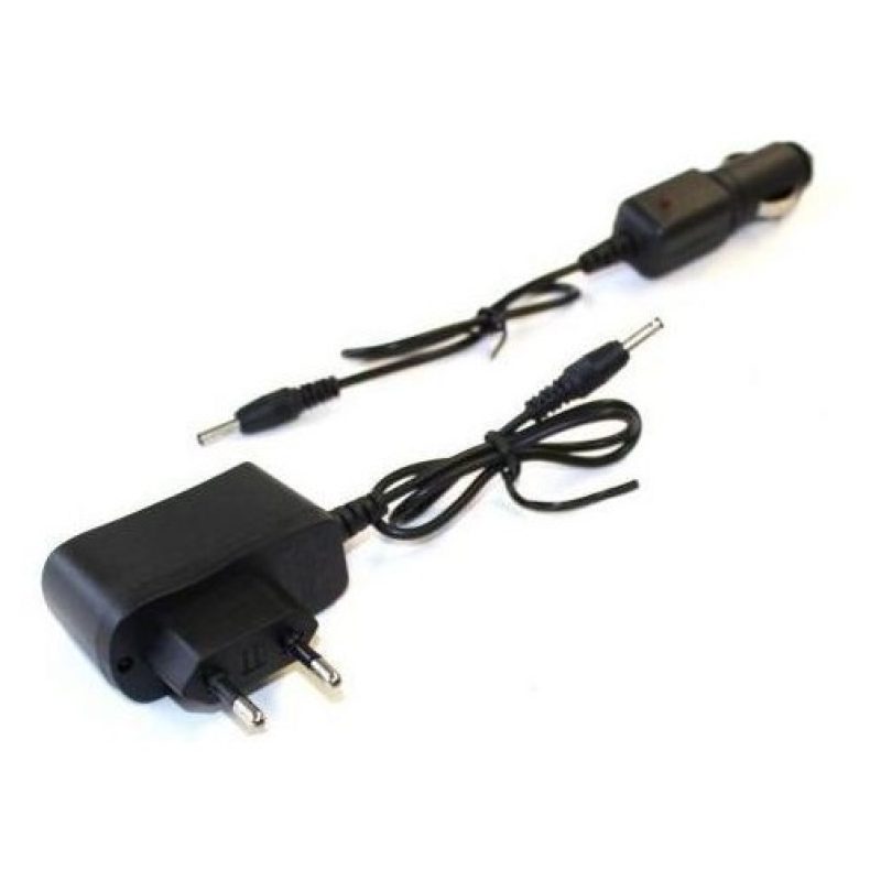 Torcia tattica con zoom e funzione lampeggiante dotata di segnalatore batterie caricatore da rete e da auto e laccio da polso 