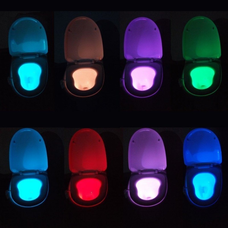 Lampada notturna per bagno wc tazza Led con sensore e 8 colori diversi - Facilita l'uso del bagno per bambini anziani