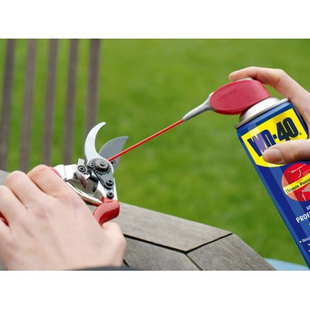 Spray lubrificante multiuso sbloccante WD40 WD 40 WD-40 500 ml sblocca