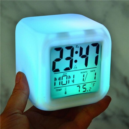 Cubo Orologio Sveglia Digitale Luce LED Multi Colore Termometro Data Bianco