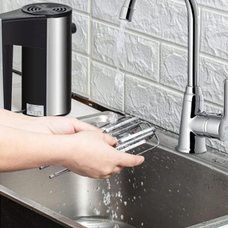 Sbattitore elettrico frullatore frusta impastatore 4 fruste 100 W  5 velocità