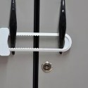 Chiusura sicurezza bambini 6pz  blocca armadi a gancio cassetti sportelli ante