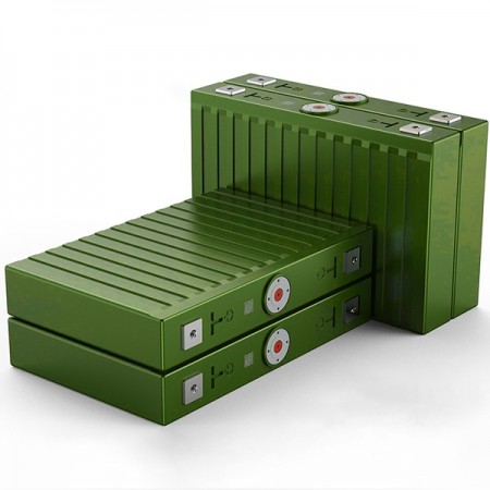 Batteria Modulo Cella 3.2V 100Ah Al Litio Ferro Fosfato Lifepo4 Sinopoly solare