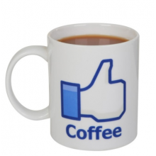 Tazza colazione cambia colore versando bevanda calda termosensibile ceramica