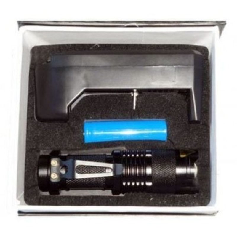 Mini torcia tattica militare LED 5000 lumens zoom alluminio campeggio trekking