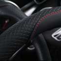 Coprivolante auto similpelle nero rosso universale antiscivolo diam. 37-40 cm