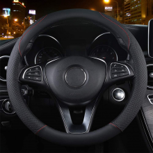 Coprivolante auto similpelle nero rosso universale antiscivolo diam. 37-40 cm