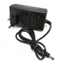 Alimentatore 21V 1A AC 100-240v DC per Litio-Ion Caricabatteria Spina Italiana