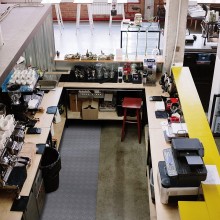 Tappeto gomma grigio in PVC copertura pavimento largo 1x25 m bollo bullonato