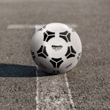 Mondo Toys - Pallone da Calcio HOT PLAY TANGO PVC per bambini mare spiaggia