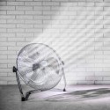 Ventilatore da terra cromato 130W 3 Pale Alluminio a 3 Velocita Diametro 45cm