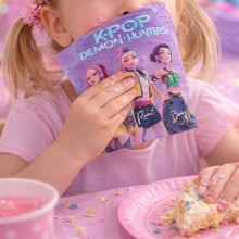 Kit addobbi festa K-pop Demon Hunter X8X16X24X32X40X96 Persone piatti bicchiere