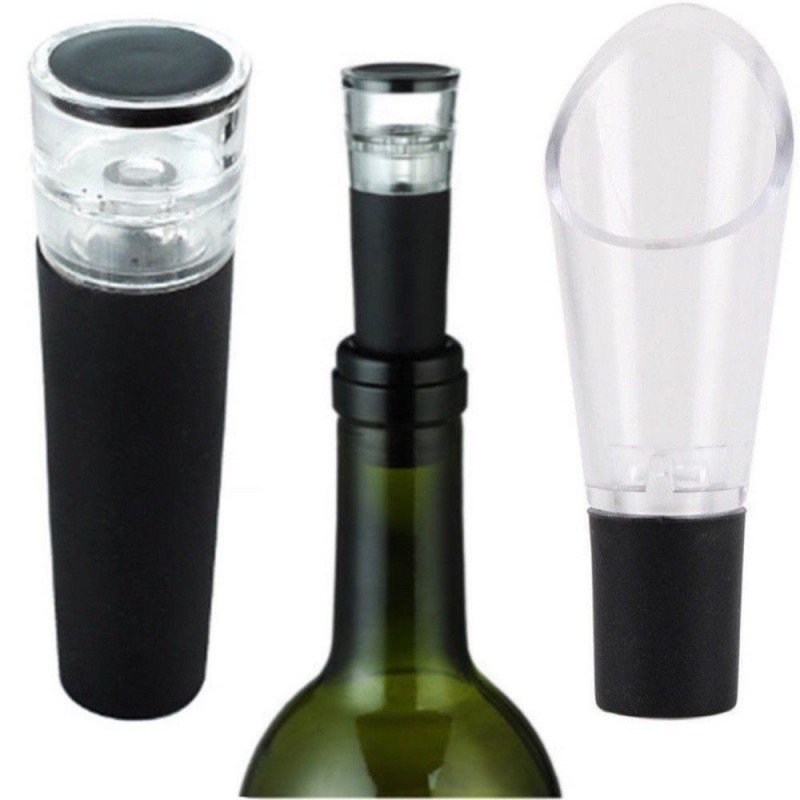 Coppia areatore e tappo ermetico vino vini trasparente degustazione bottiglia